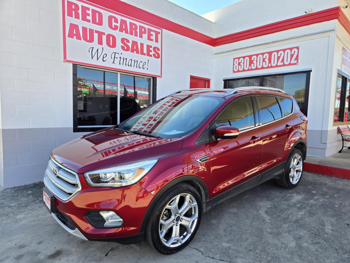 2019 Red /Beige Ford Escape Titanium FWD (1FMCU0J98KU) with an 2.0L L4 DOHC 16V engine, 6A transmission, located at 503 West Court, Seguin, TX, 78155, (830) 379-3373, 29.568621, -97.969803 - Photo#0