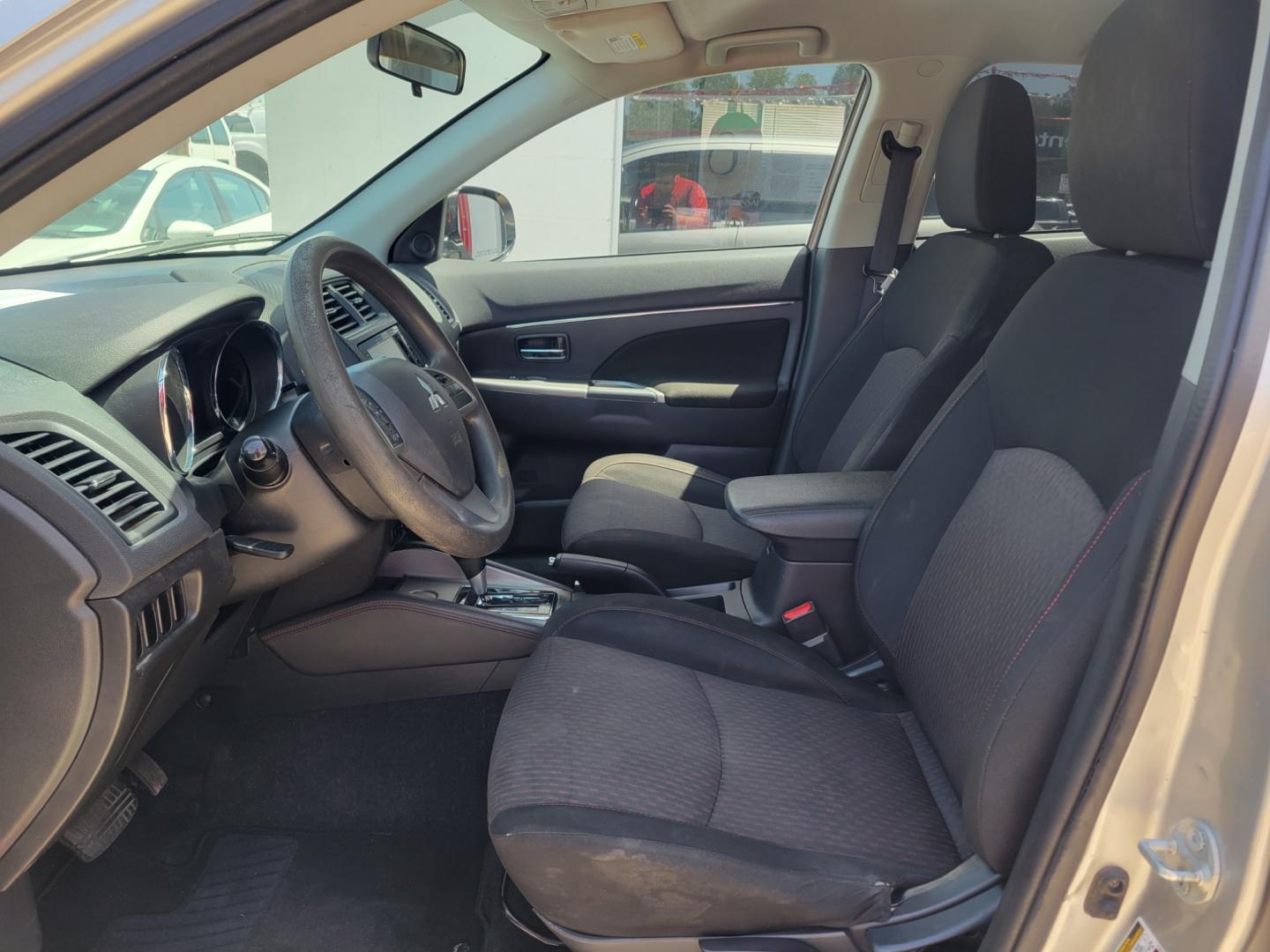 2019 SILVER /BLACK Mitsubishi Outlander Sport 2.0 ES 5M (JA4AP3AU6KU) with an 2.0L L4 DOHC 16V engine, Automatic transmission, located at 503 West Court, Seguin, TX, 78155, (830) 379-3373, 29.568621, -97.969803 - 2019 Mitsubishi Outlander Sport ES with a 2.0L L4 DOHC 16V, Automatic, Tilt, Cruise, AM/FM Touchscreen Stereo, Power Windows, Locks and Side Mirrors, Bluetooth, Backup Camera, Alloy Wheels, Rear Wiper, Rear Defroster and more!! - Photo#5