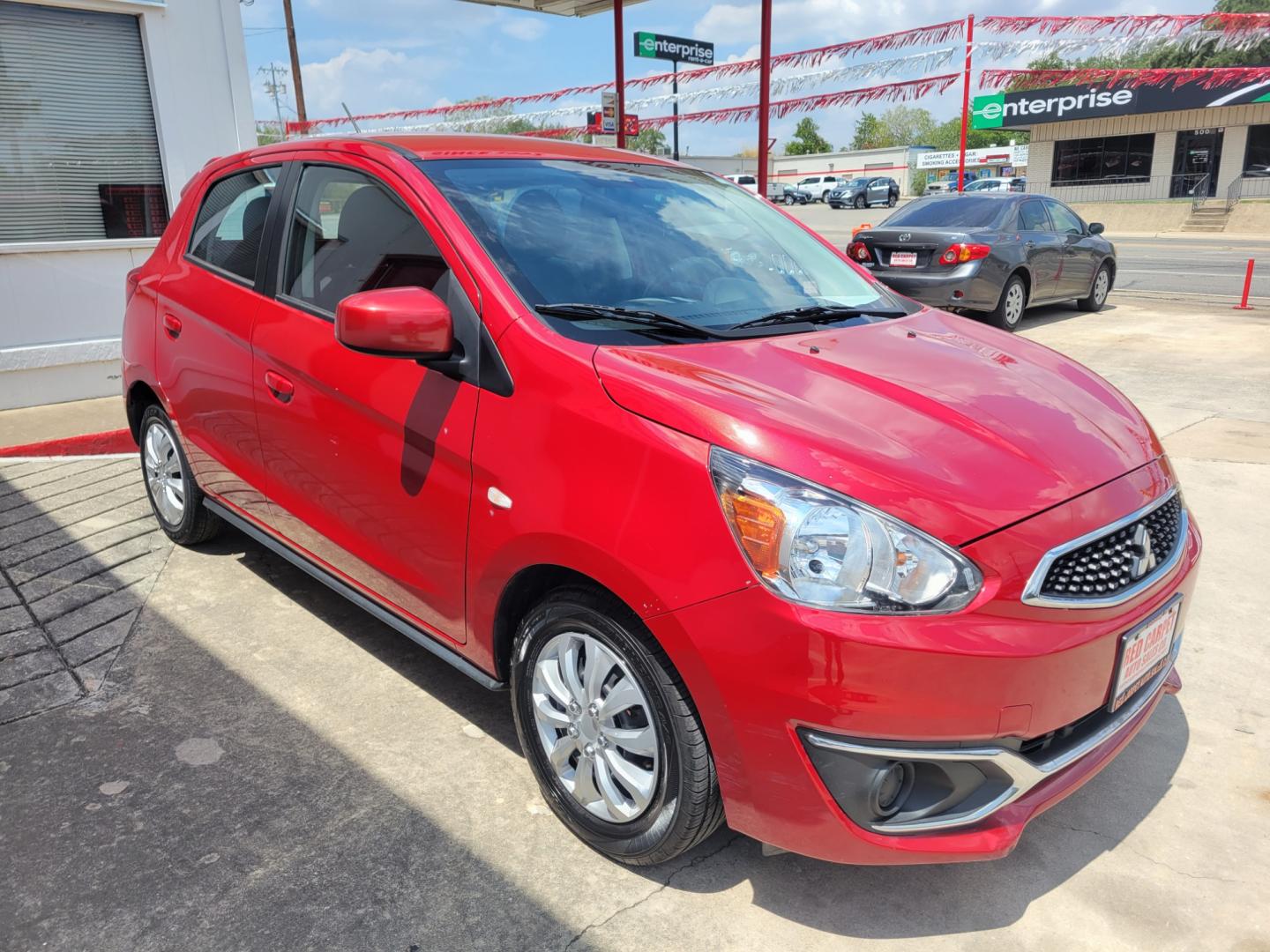 2018 Red /BLACK Mitsubishi Mirage ES 5M (ML32A3HJ9JH) with an 1.2L L3 DOHC engine, Automatic transmission, located at 503 West Court, Seguin, TX, 78155, (830) 379-3373, 29.568621, -97.969803 - 2018 Mitsubishi Mirage ES with a 1.2L L3 DOHC, Automatic, Tilt, Cruise, AM/FM Touchscreen Stereo, Power Windows, Locks and Side Mirrors, Bluetooth, Backup Camera, Rear Wiper, Rear Defroster and more!! - Photo#1