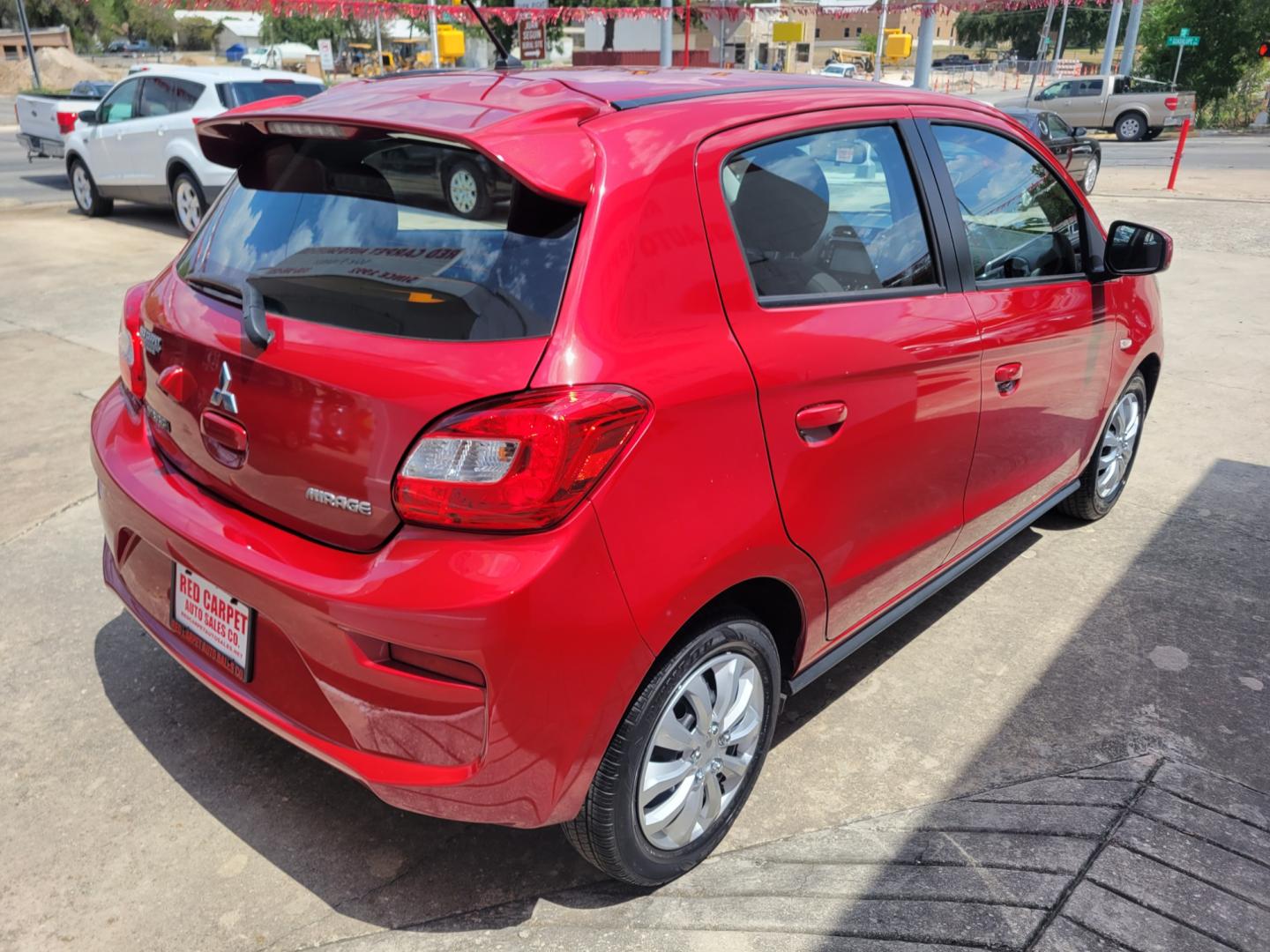 2018 Red /BLACK Mitsubishi Mirage ES 5M (ML32A3HJ9JH) with an 1.2L L3 DOHC engine, Automatic transmission, located at 503 West Court, Seguin, TX, 78155, (830) 379-3373, 29.568621, -97.969803 - 2018 Mitsubishi Mirage ES with a 1.2L L3 DOHC, Automatic, Tilt, Cruise, AM/FM Touchscreen Stereo, Power Windows, Locks and Side Mirrors, Bluetooth, Backup Camera, Rear Wiper, Rear Defroster and more!! - Photo#2