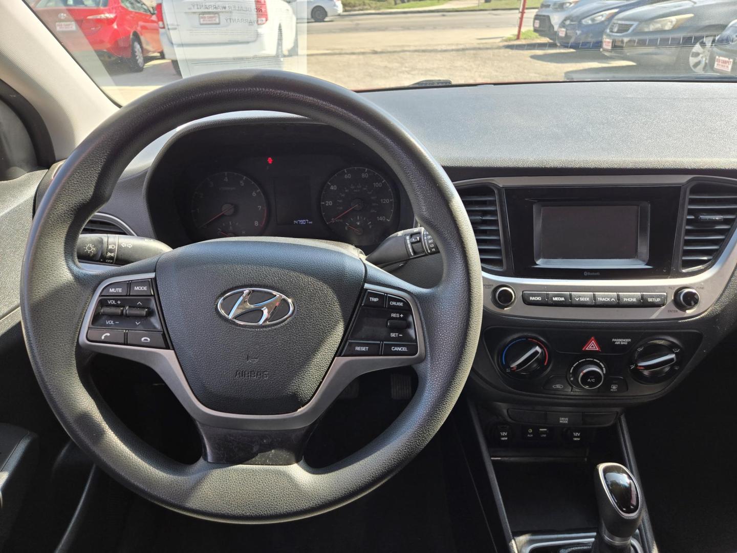 2018 Red Hyundai Accent SEL 4-Door 6A (3KPC24A35JE) with an 1.6L L4 DOHC 16V engine, 6A transmission, located at 503 West Court, Seguin, TX, 78155, (830) 379-3373, 29.568621, -97.969803 - Photo#4