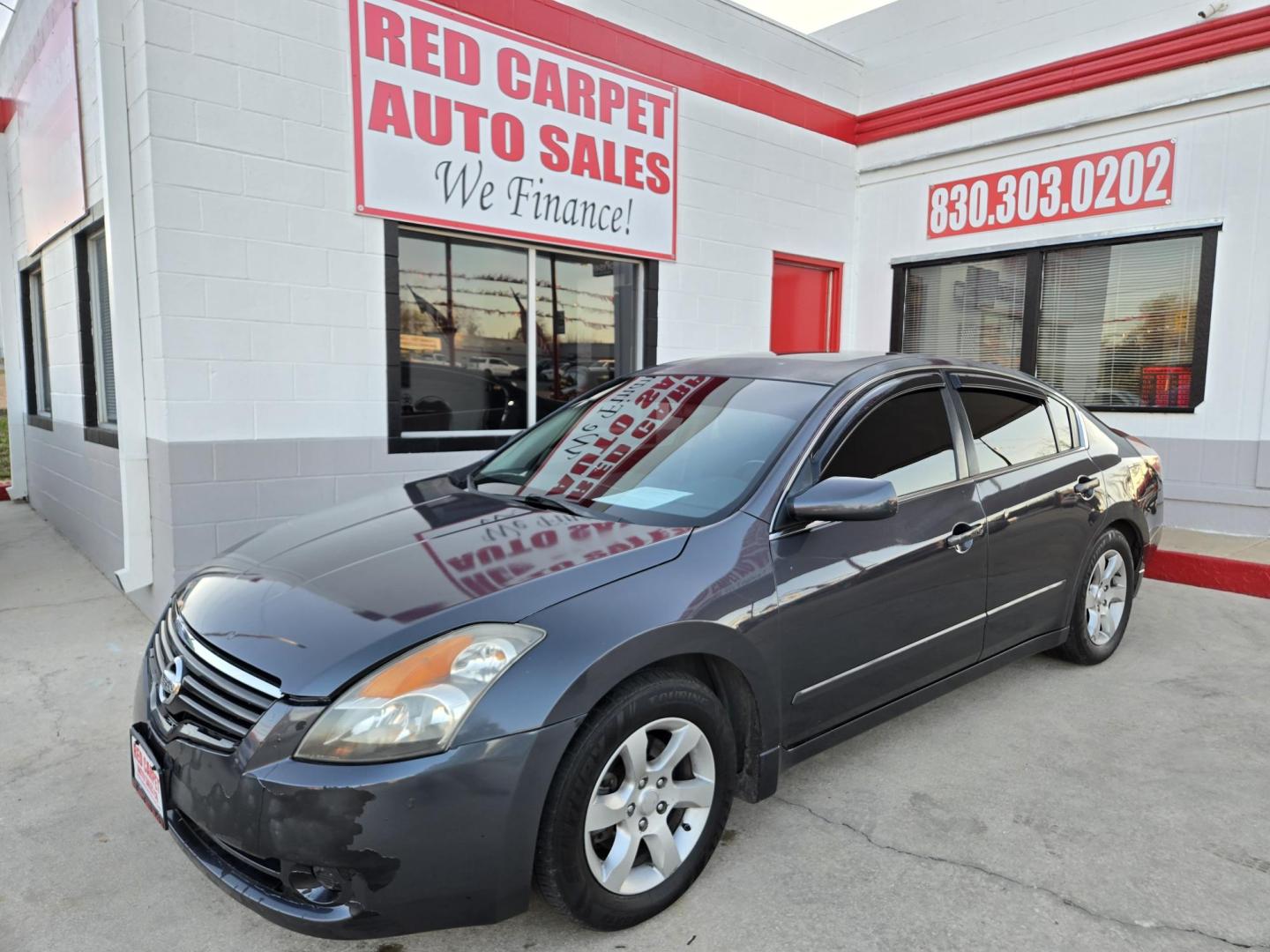 2009 Black Nissan Altima 2.5 (1N4AL21E09N) with an 2.5L L4 DOHC 16V engine, Automatic transmission, located at 503 West Court, Seguin, TX, 78155, (830) 379-3373, 29.568621, -97.969803 - 2009 Nissan Altima *Cash Special* with a 2.5L L4 DOHC 16V, Automatic, Tilt, Cruise, AM/FM/Bluetooth Touchscreen Radio, Power Windows, Locks, Seat and Side Mirrors, Leather Seating, Power Sunroof, Heated Seats, Alloy Wheels, Tinted Windows, Rear Defroster and more!! - Photo#0