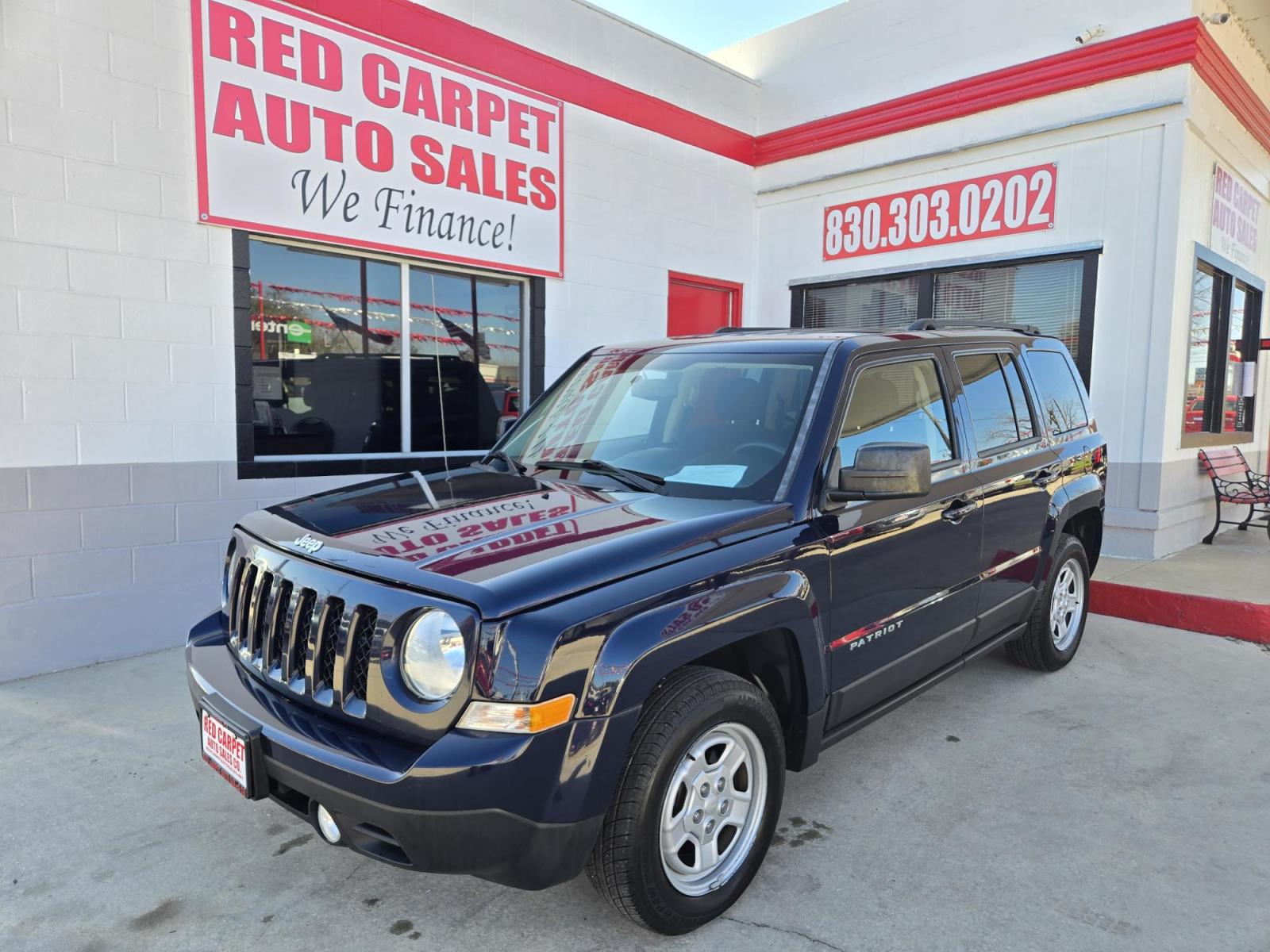 Jeep Patriot's photo