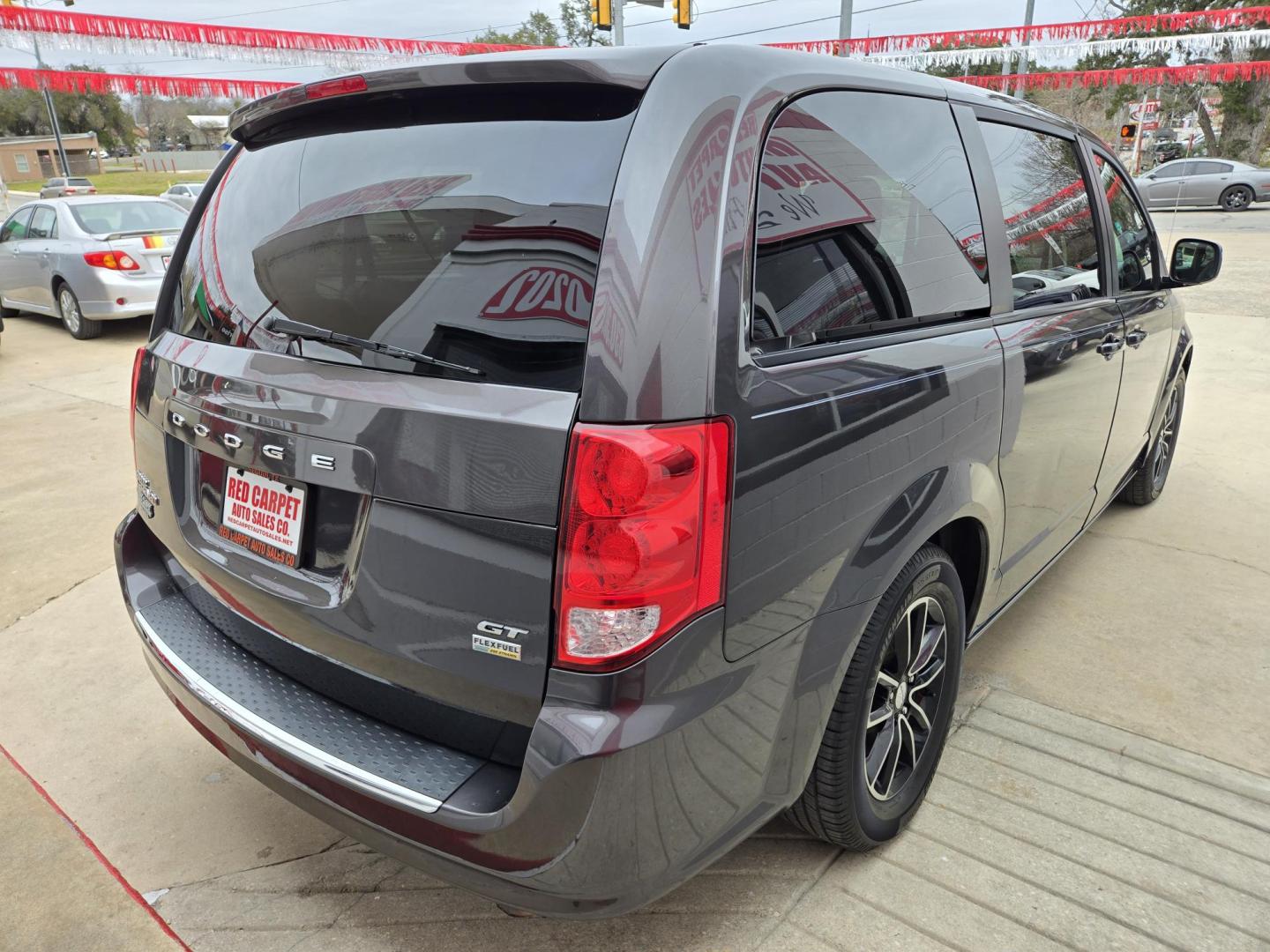 2019 Dodge Grand Caravan GT photo 7