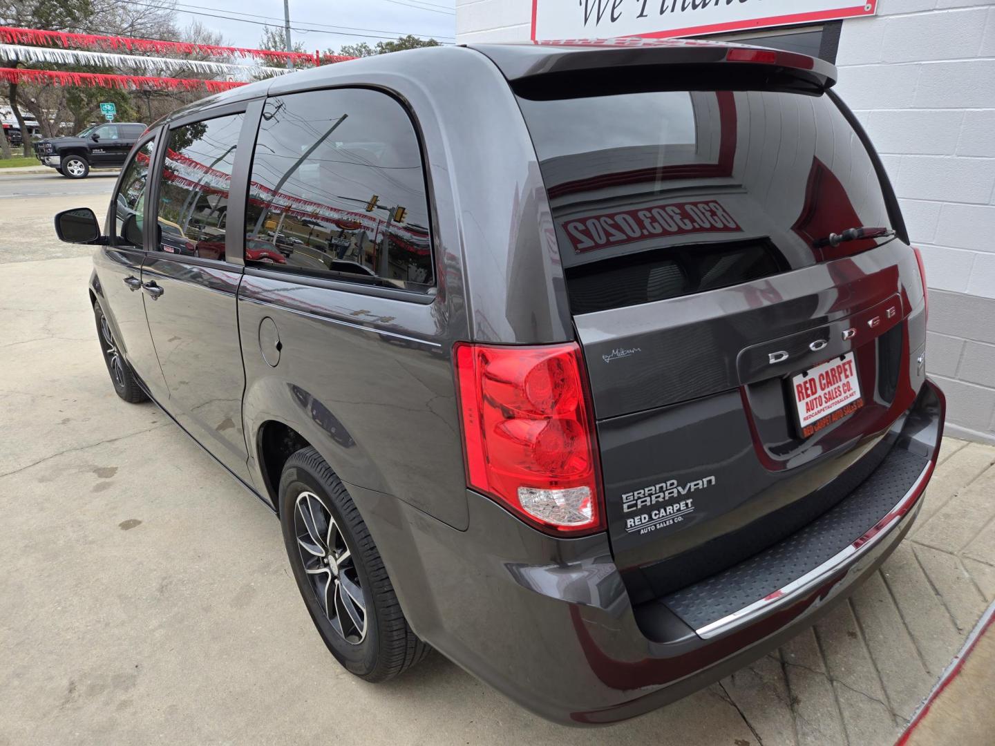 2019 Dodge Grand Caravan GT photo 9