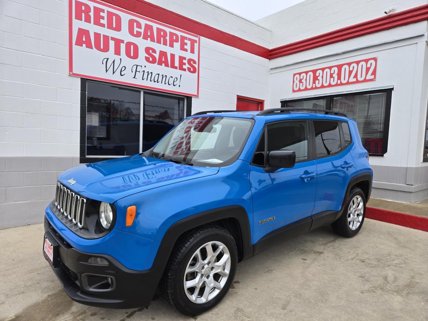 2015 Jeep Renegade Latitude FWD (ZACCJABT4FP) with an 2.4L L4 engine, Automatic transmission, located at 503 West Court, Seguin, TX, 78155, (830) 379-3373, 29.568621, -97.969803 - 2015 Jeep Renegade Latitude FWD with a 2.4L L4, Automatic, Tilt, Cruise, AM/FM/AUX Touchscreen Stereo, Power Windows, Locks and Side Mirrors, Bluetooth, Tinted Windows, Alloy Wheels, Automatic Headlights, Rear Wiper, Rear Defroster and more!! - Photo#0