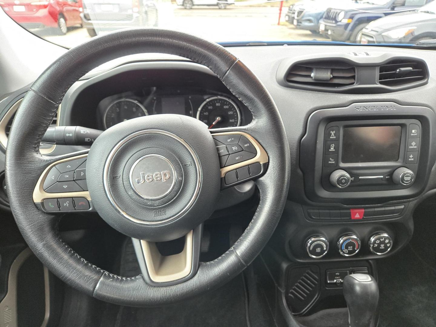 2015 Jeep Renegade Latitude FWD (ZACCJABT4FP) with an 2.4L L4 engine, Automatic transmission, located at 503 West Court, Seguin, TX, 78155, (830) 379-3373, 29.568621, -97.969803 - 2015 Jeep Renegade Latitude FWD with a 2.4L L4, Automatic, Tilt, Cruise, AM/FM/AUX Touchscreen Stereo, Power Windows, Locks and Side Mirrors, Bluetooth, Tinted Windows, Alloy Wheels, Automatic Headlights, Rear Wiper, Rear Defroster and more!! - Photo#5