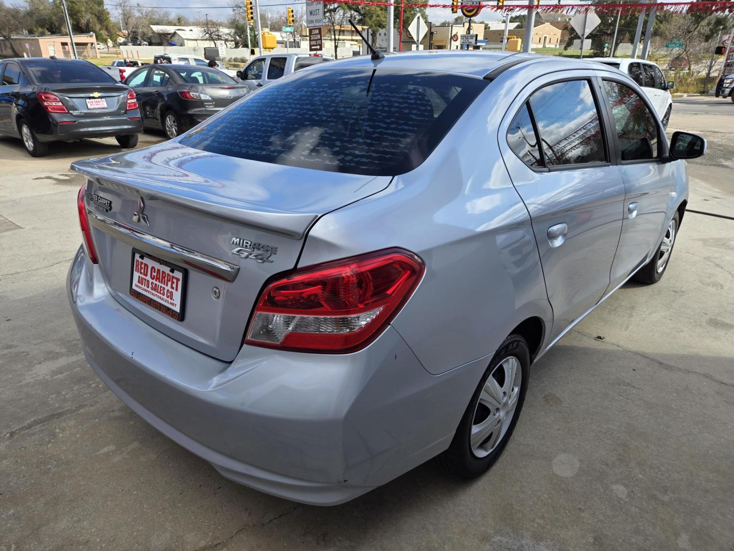 2018 SILVER Mitsubishi Mirage G4 ES CVT (ML32F3FJ5JH) with an 1.2L L3 DOHC engine, CVT transmission, located at 503 West Court, Seguin, TX, 78155, (830) 379-3373, 29.568621, -97.969803 - 2018 Mitsubishi Mirage G4 ES CVT with a 1.2L L3 DOHC, Automatic, Tilt, AM/FM Touchscreen Stereo, Power Windows, Locks and Side Mirrors, Bluetooth, Tinted Windows, Backup Camera, Rear Defroster and more!! - Photo#2