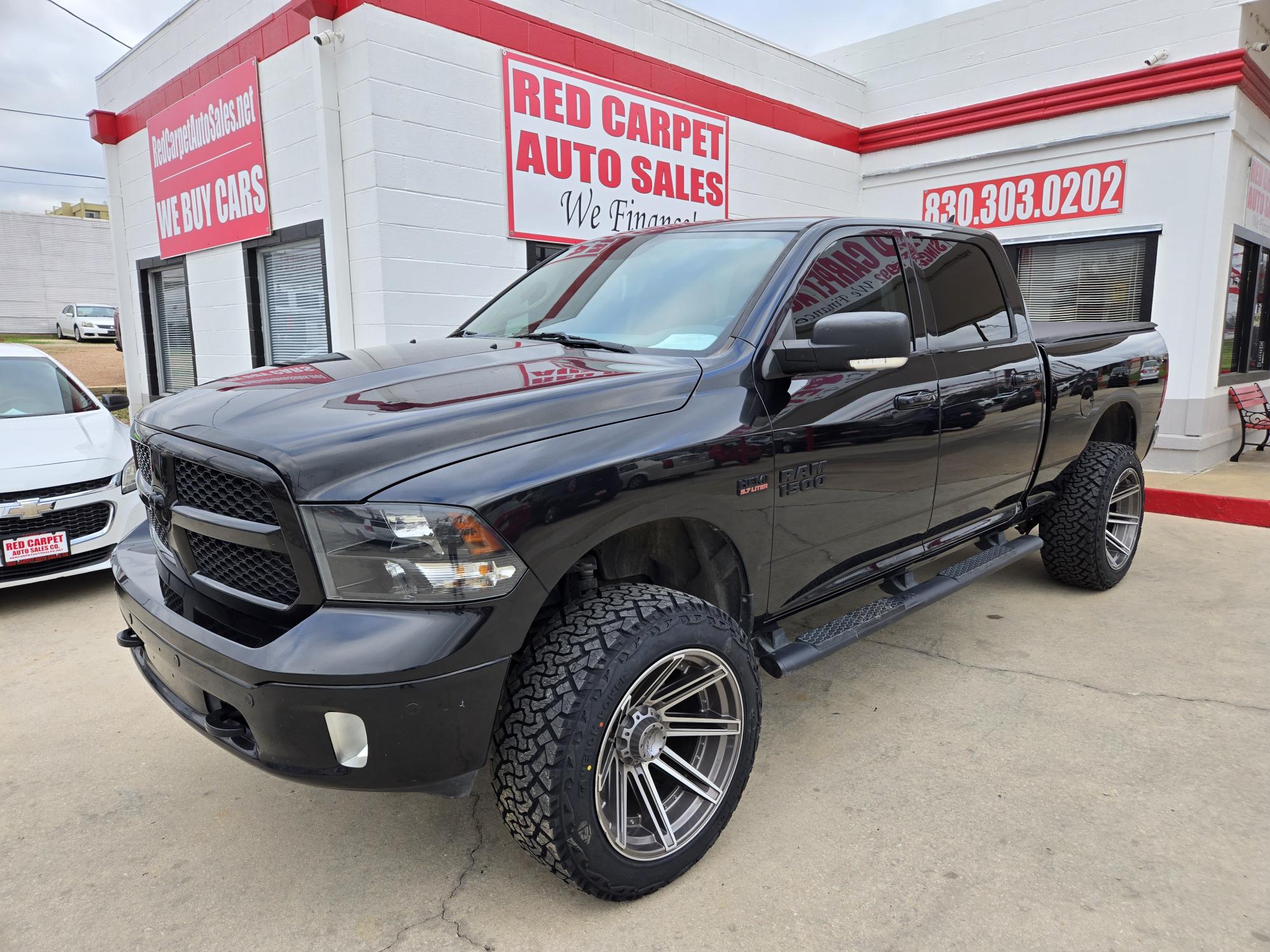 photo of 2018 RAM 1500 SLT Crew Cab LWB 4WD